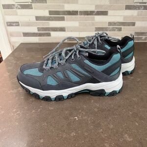 New Skechers Highland Waterproof Trail Shoes Sneakers Memory Foam Womens 7